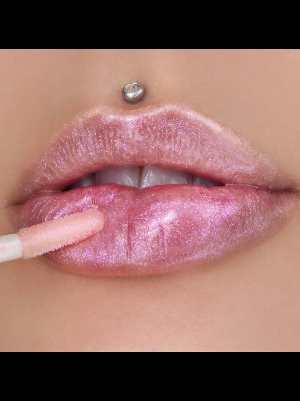 Jeffree Star Crystal Kiss Lip Gloss - Pink